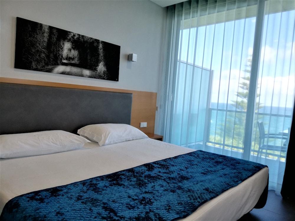 วาฬเบย์ โฮเต็ล อปาร์ตาเมนโตส-ใหม่ Aparthotel คาเปลาส ภายนอก รูปภาพ